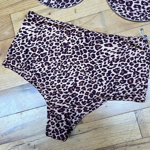 SOLD - BNWT Safari classic top, mod bottom, Mai underwear swimwear, L - Picture 3 of 11